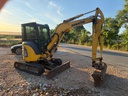 KOMATSU PC35MR-3