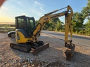 KOMATSU PC35MR-3