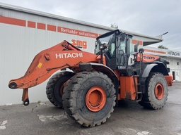 HITACHI ZW370-5B